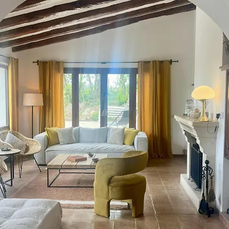 Mas Nou Costabravasi Nyaraló *